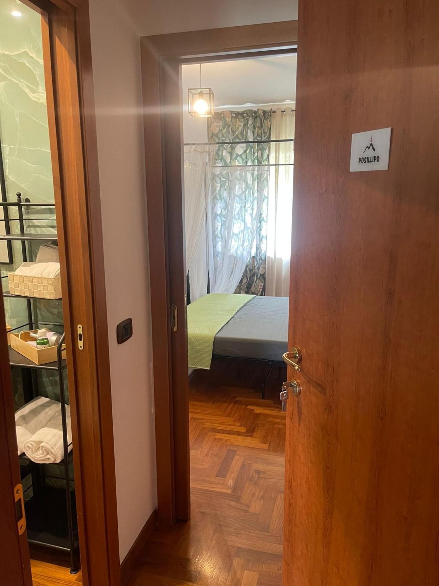 Hotel Reginella House à Naples Extérieur photo
